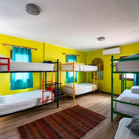 La Luna Hostel Bodrum Esterno foto