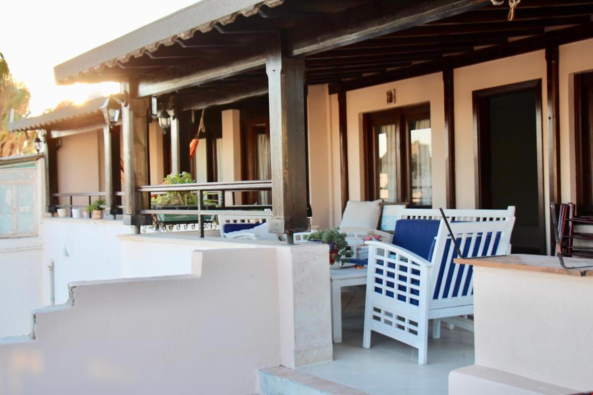 La Luna Hostel Bodrum Esterno foto