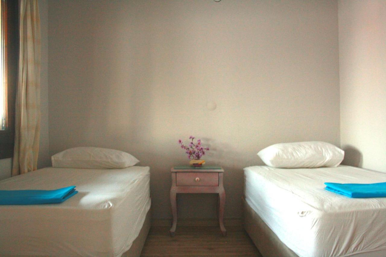 La Luna Hostel Bodrum Esterno foto